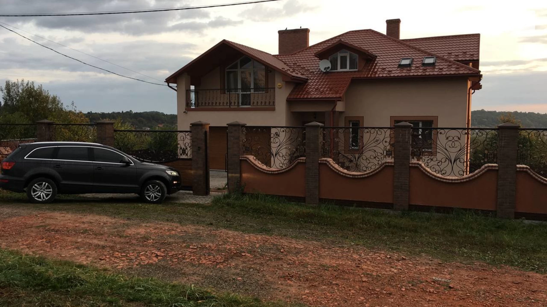 Продается дом на 2 этажа 329.3 кв. м с бассейном, цена: 299000 $ - фото 3