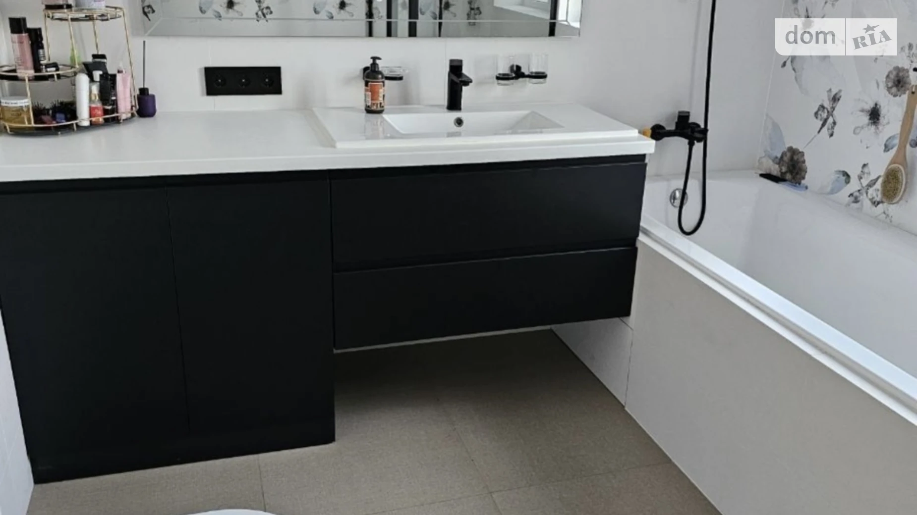 Продается одноэтажный дом 74.8 кв. м с гаражом, цена: 110000 $ - фото 4