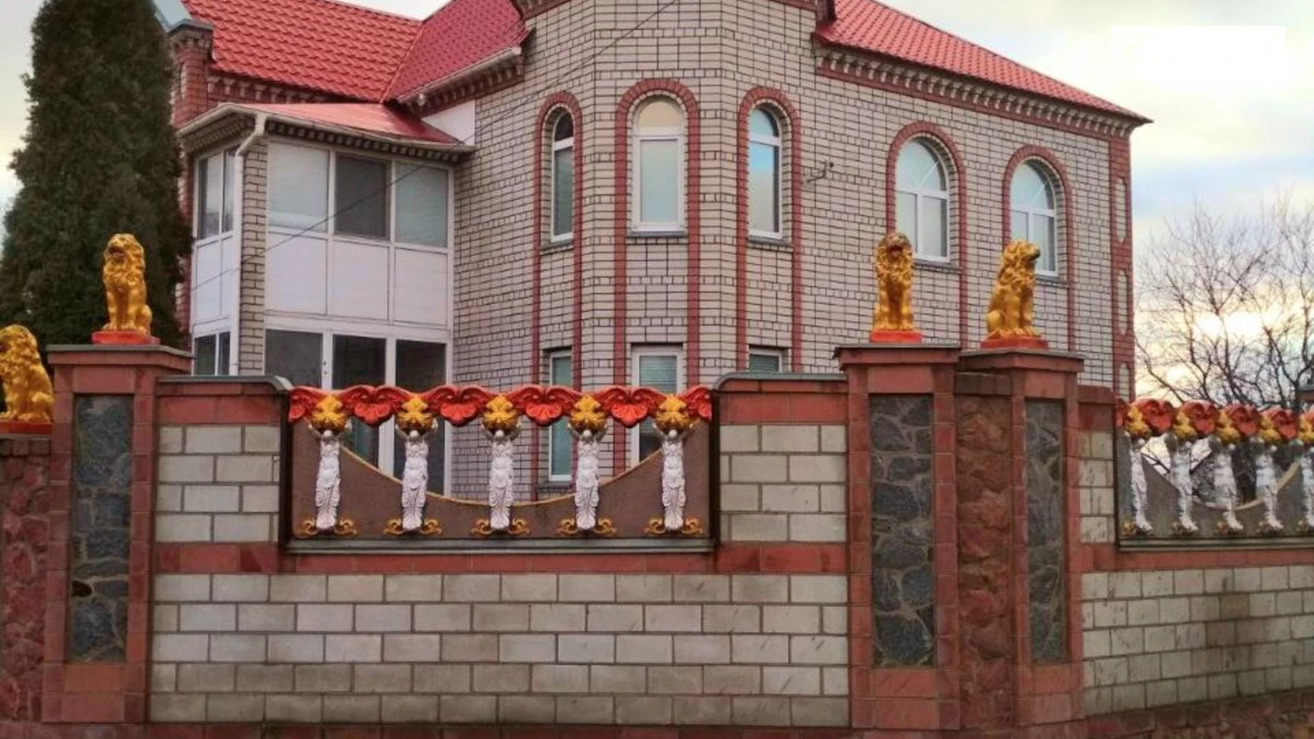 Продається будинок 2 поверховий 298.9 кв. м з ділянкою, цена: 50000 $ - фото 2
