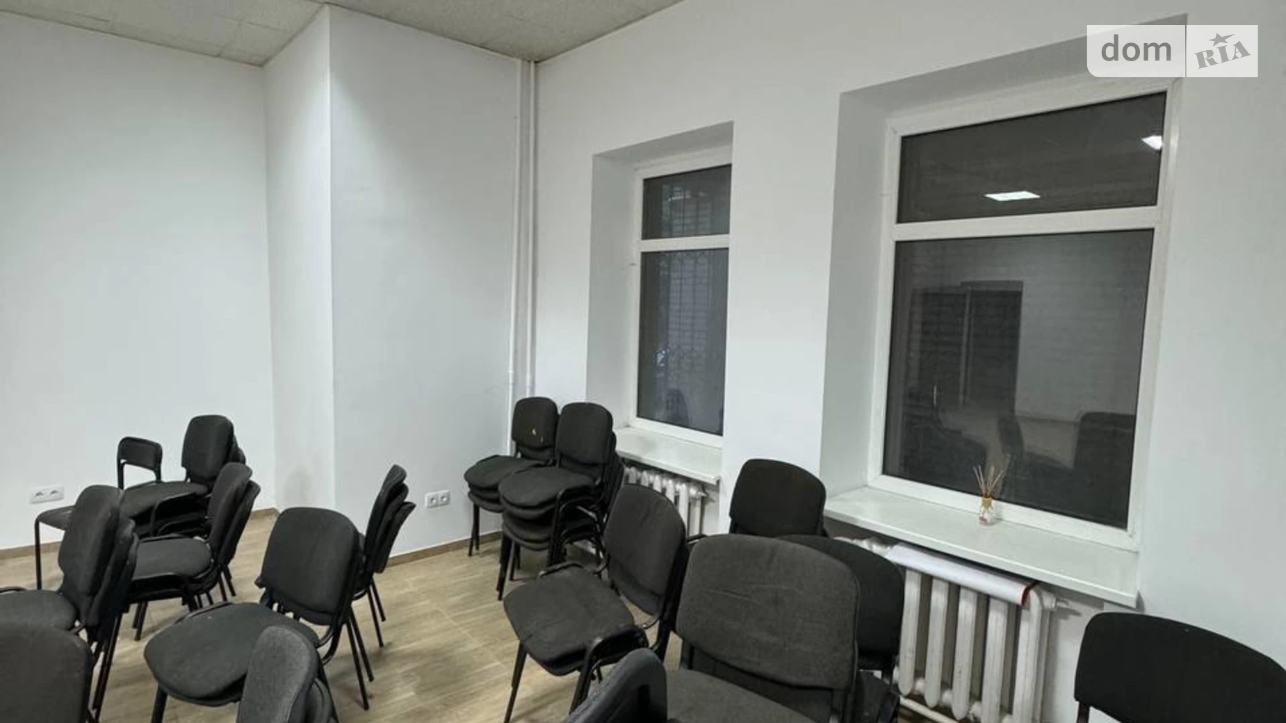 Сдается в аренду помещения свободного назначения 93 кв. м в 1-этажном здании, цена: 700 $ - фото 2