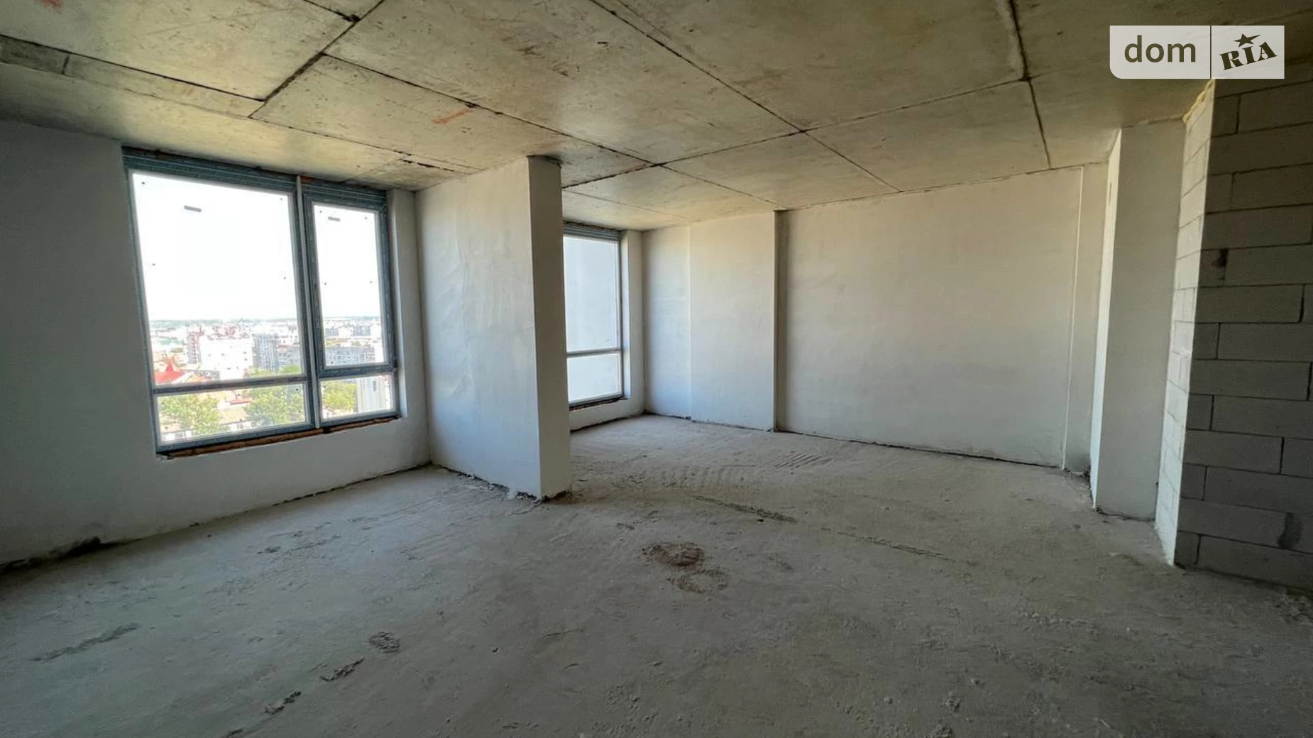 Продается 2-комнатная квартира 73.4 кв. м в Ивано-Франковске, ул. Ленкавского, 34 корпус 12 - фото 4