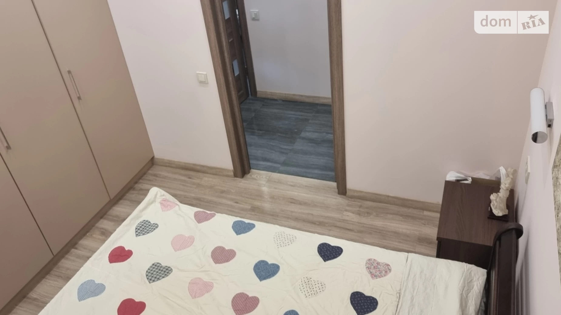 Продается 1-комнатная квартира 40 кв. м в Гатном, ул. Институтская, 51 - фото 4