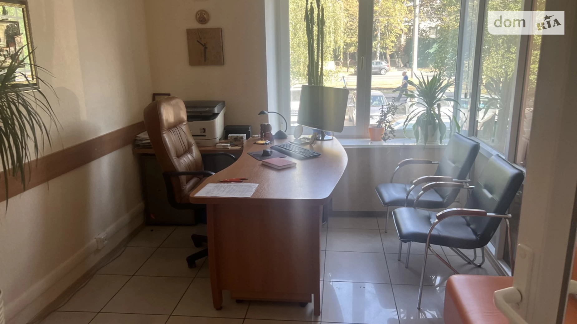 Продается офис 33 кв. м в бизнес-центре, цена: 79000 $ - фото 3