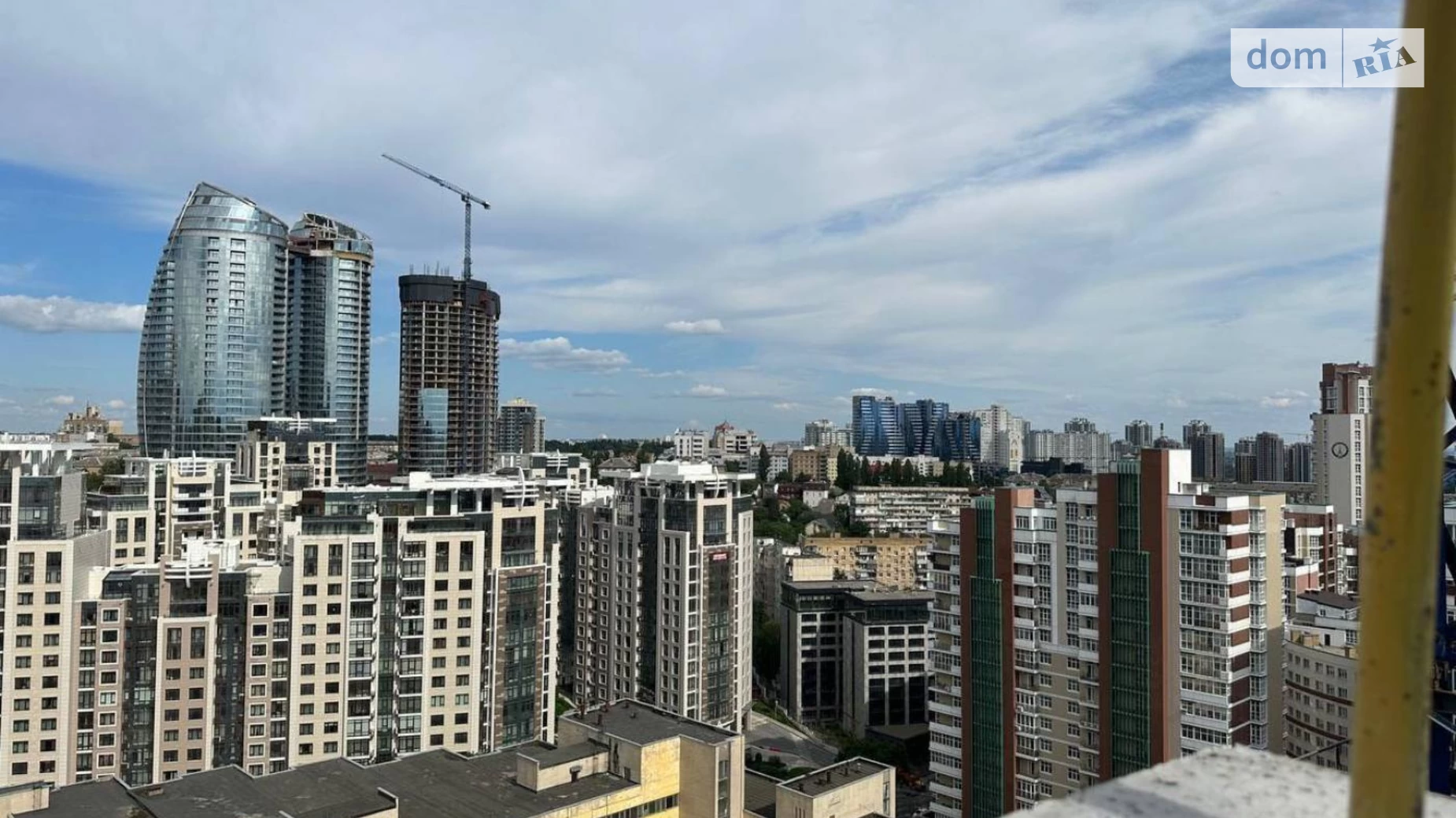 Продается 4-комнатная квартира 150 кв. м в Киеве, ул. Василия Тютюнника, 39/2 - фото 3