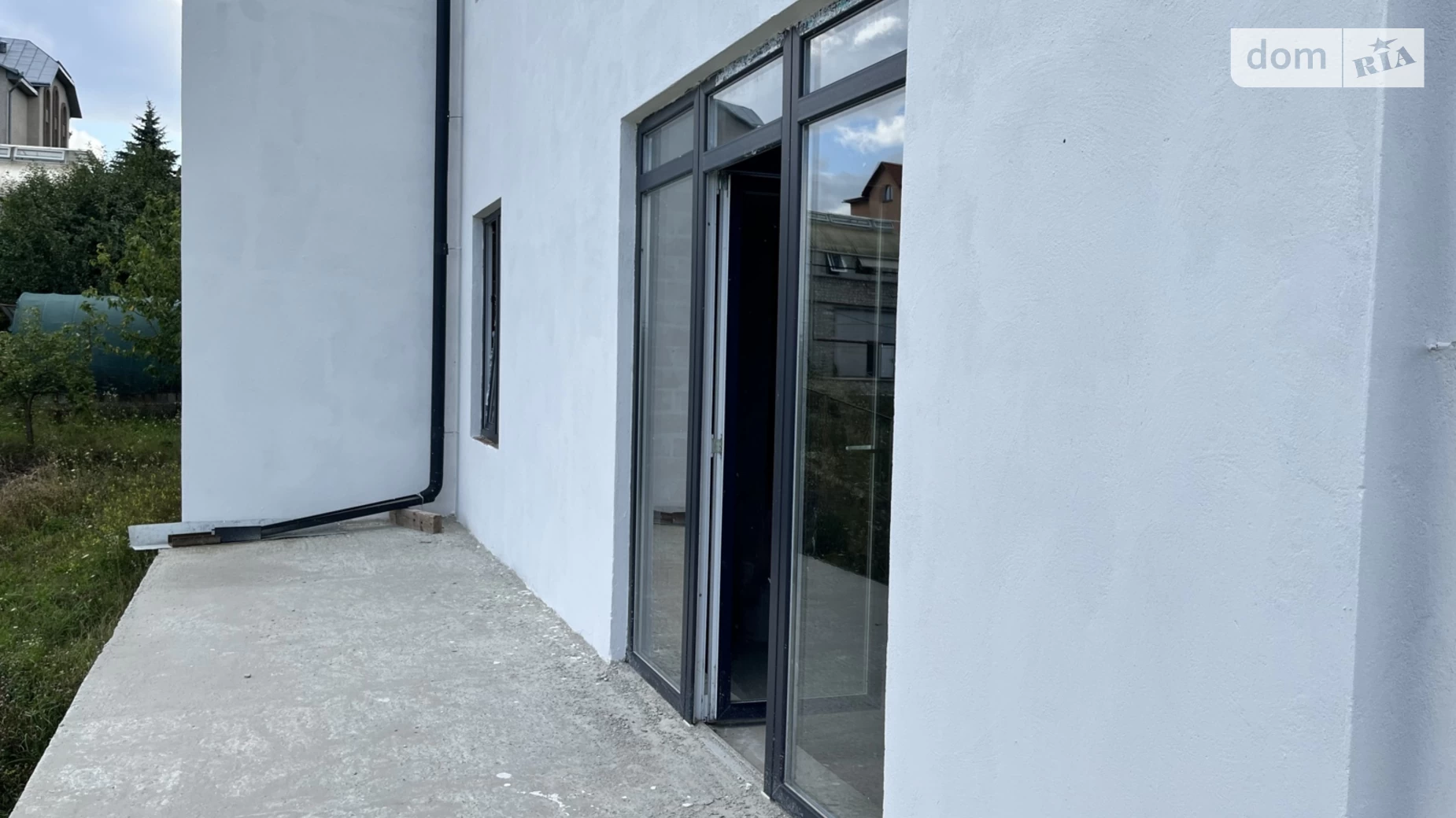 Продается дом на 3 этажа 380 кв. м с террасой, цена: 84900 $ - фото 4