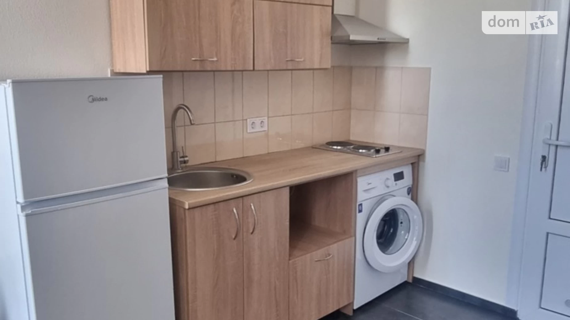 Здається в оренду офіс 22 кв. м в бізнес-центрі, цена: 8800 грн - фото 4