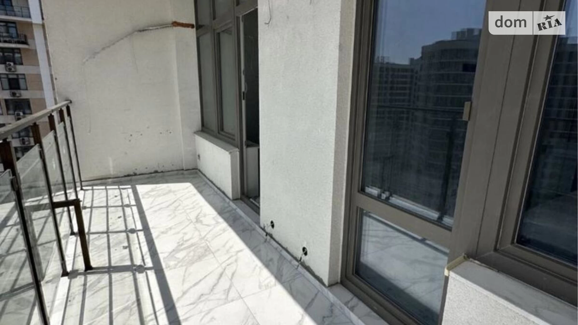 Продается 1-комнатная квартира 43 кв. м в Одессе, ул. Валерия Самофалова, 16А/5 - фото 4