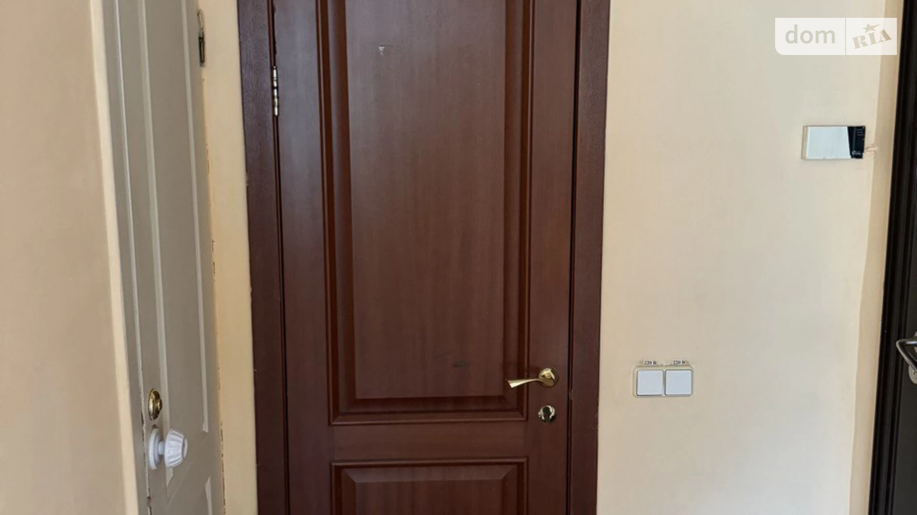 Продається офіс 65 кв. м в бізнес-центрі, цена: 37900 $ - фото 3