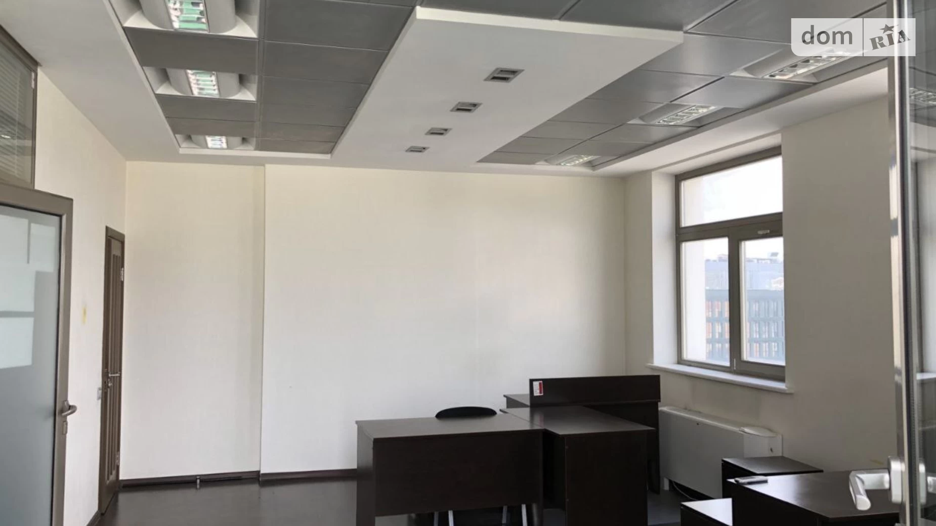 Сдается в аренду офис 130 кв. м в бизнес-центре, цена: 1500 $ - фото 4