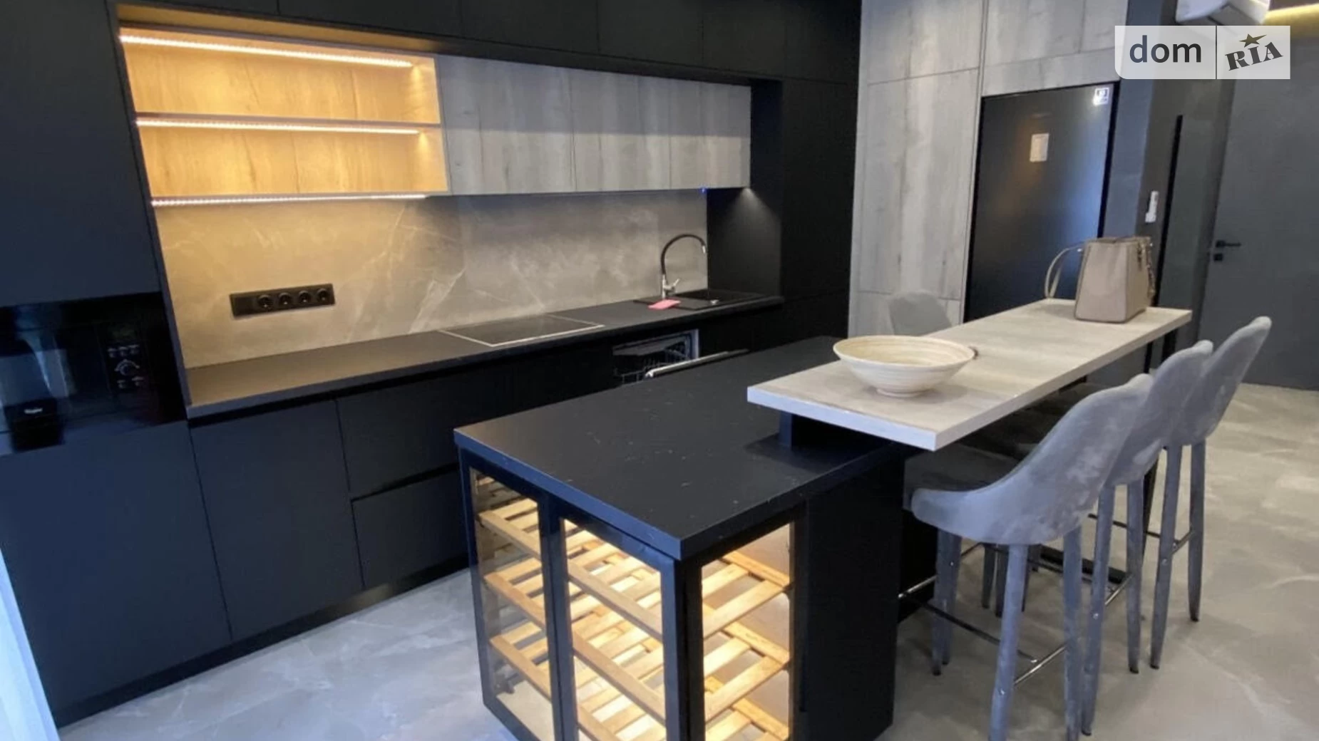 Продается 1-комнатная квартира 73.8 кв. м в Львове, цена: 270000 $ - фото 5