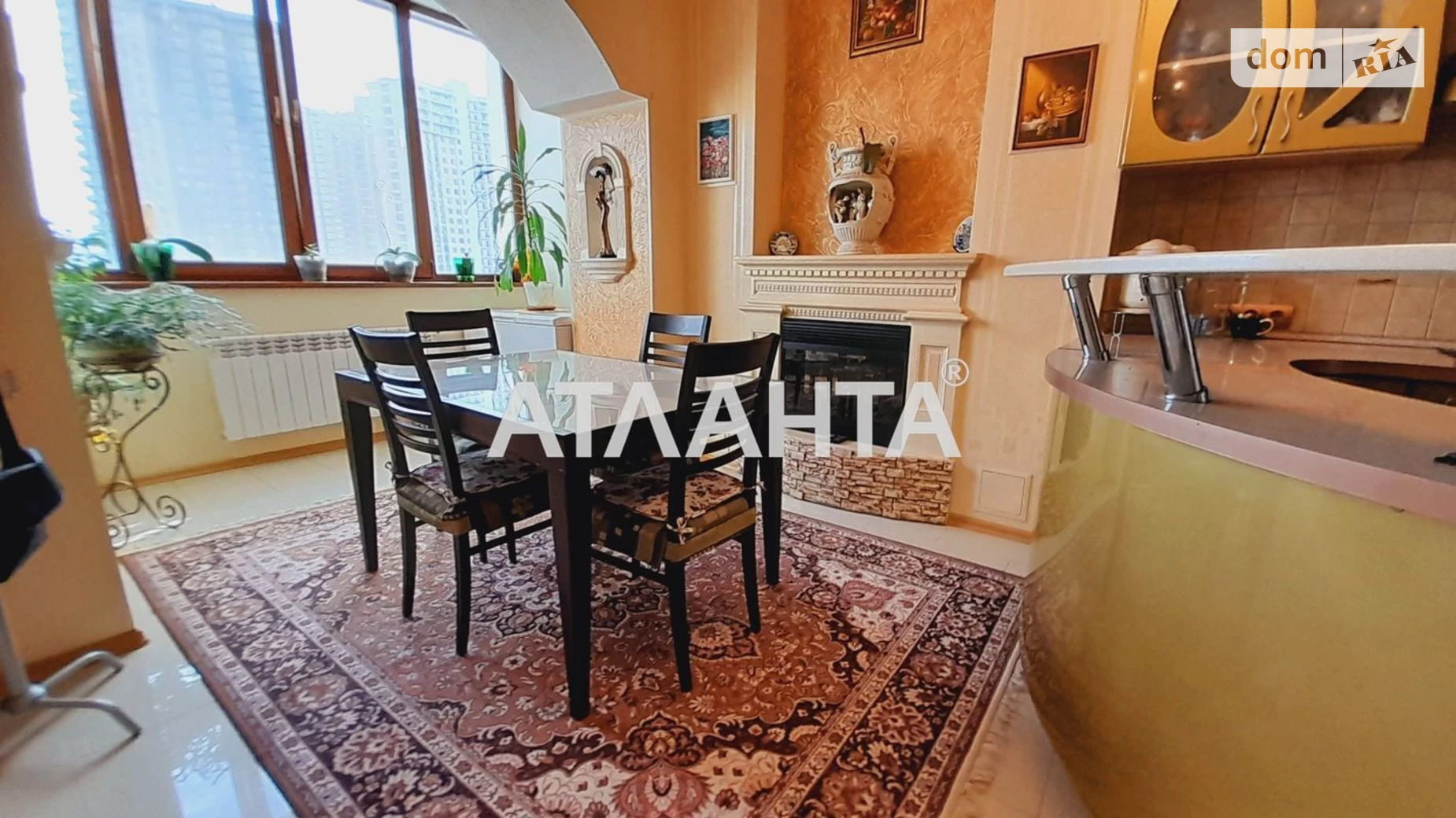 Продается 2-комнатная квартира 70.8 кв. м в Одессе, ул. Солнечная, 1Б - фото 2
