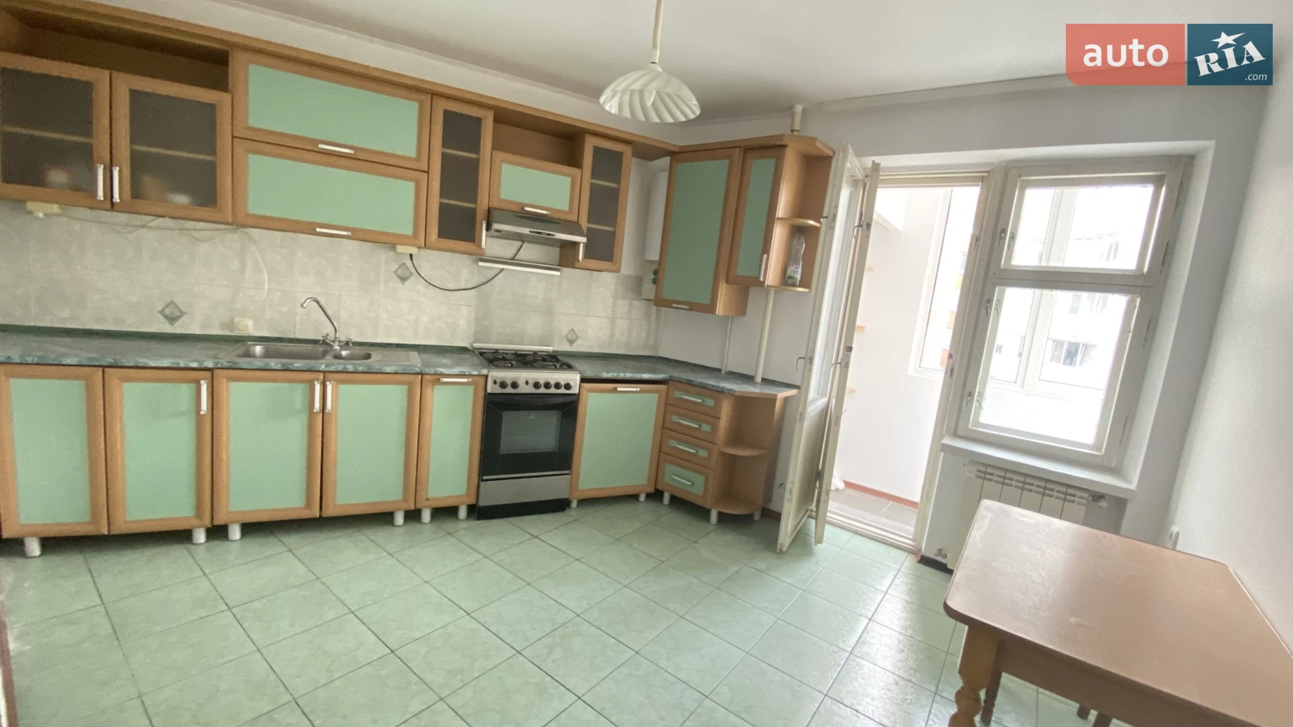 3-кімнатна квартира 102 кв. м у Тернополі, вул. Над Яром, 1 - фото 2