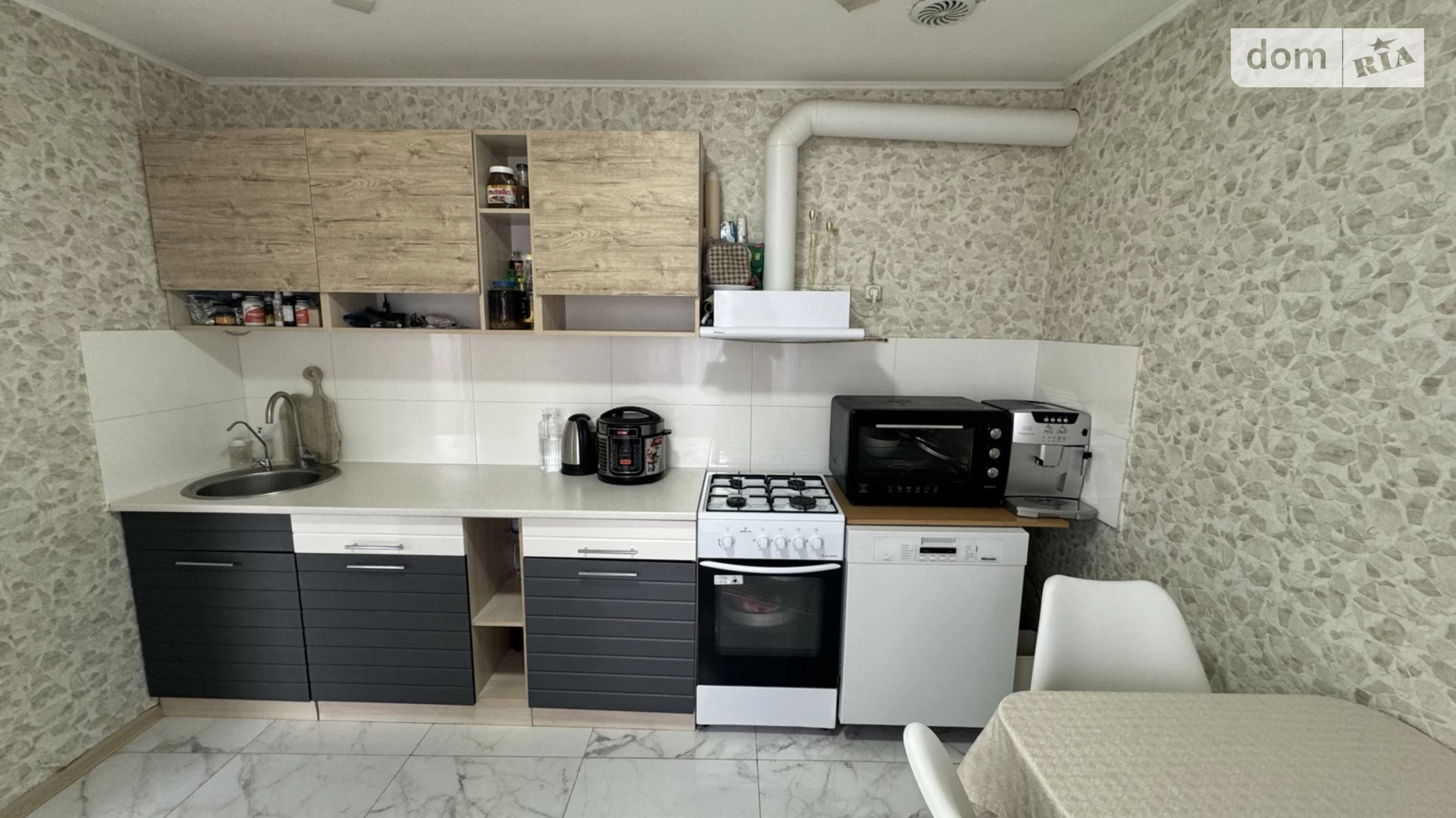 Продается часть дома 65 кв. м с верандой, цена: 42500 $ - фото 3