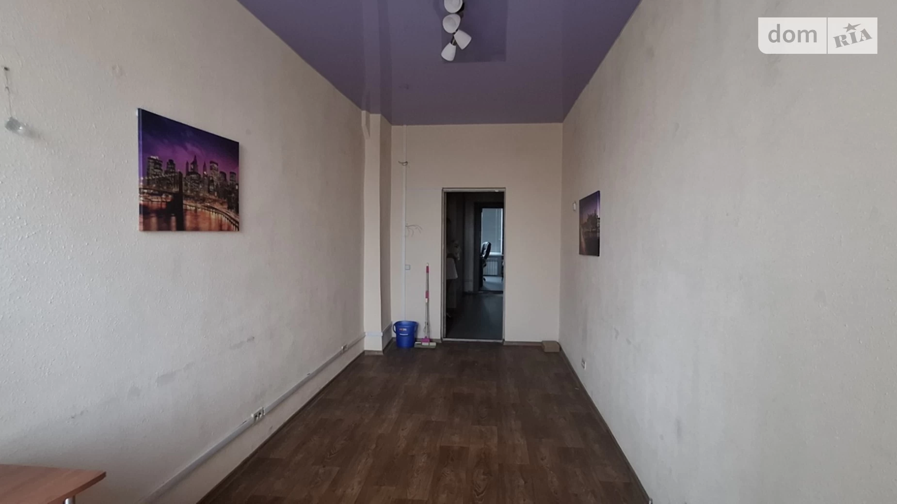 Продается офис 15 кв. м в бизнес-центре, цена: 10000 $ - фото 2