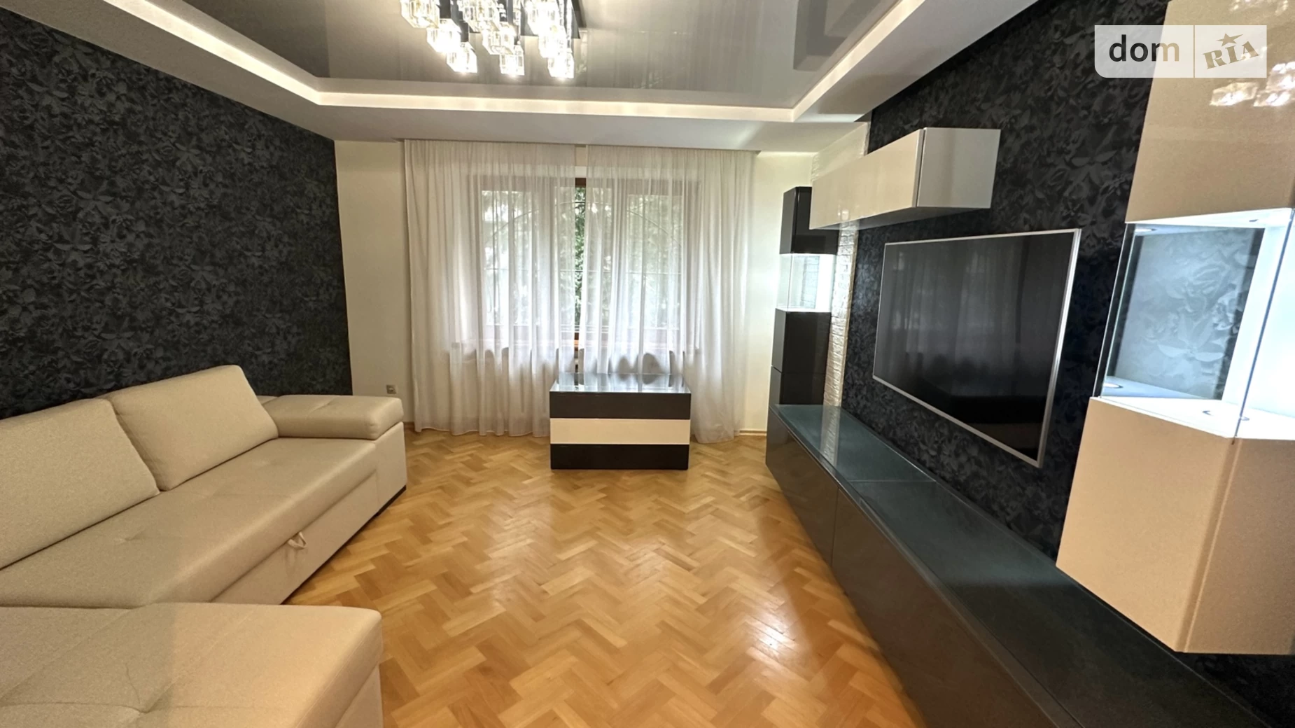 Продается 2-комнатная квартира 51 кв. м в Львове, ул. Гетьмана Ивана Мазепы, 19 - фото 2