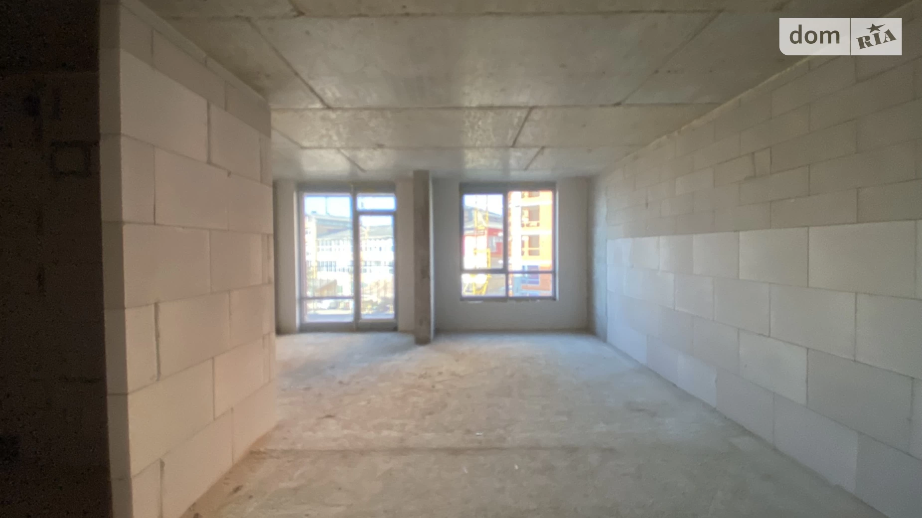 Продается 1-комнатная квартира 35 кв. м в Ивано-Франковске, ул. Крайковского, 1А - фото 2