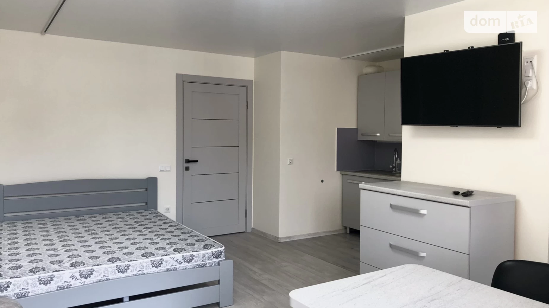 1-кімнатна квартира 42 кв. м у Тернополі, цена: 250 $ - фото 3