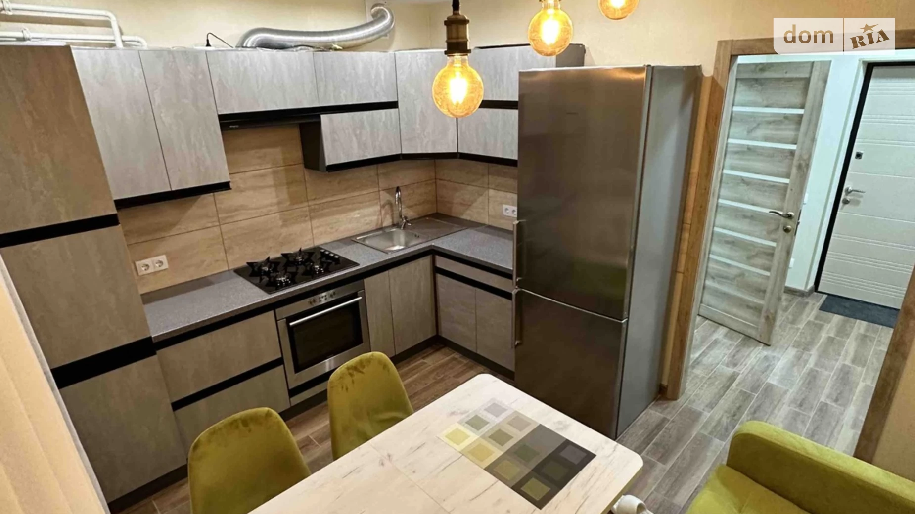 Продается 1-комнатная квартира 43 кв. м в, цена: 58990 $ - фото 2