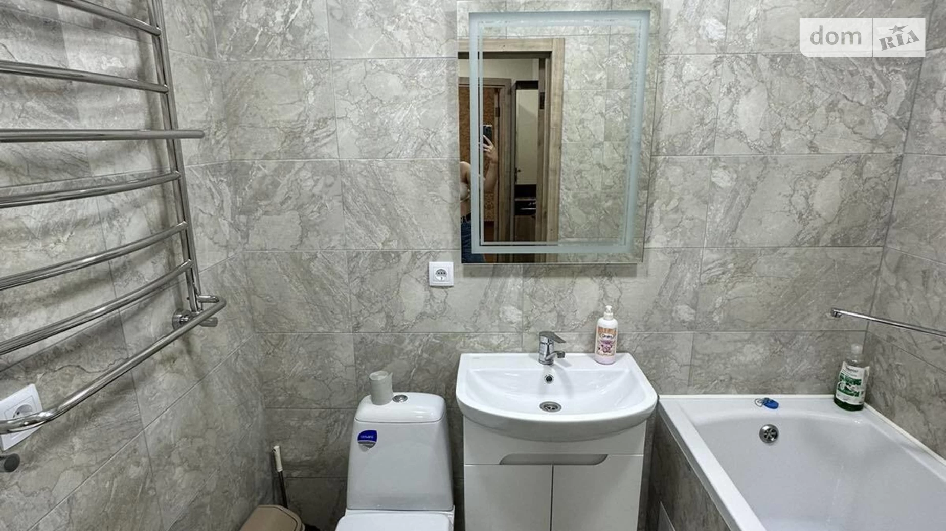 Продается 1-комнатная квартира 43 кв. м в, цена: 58990 $ - фото 4