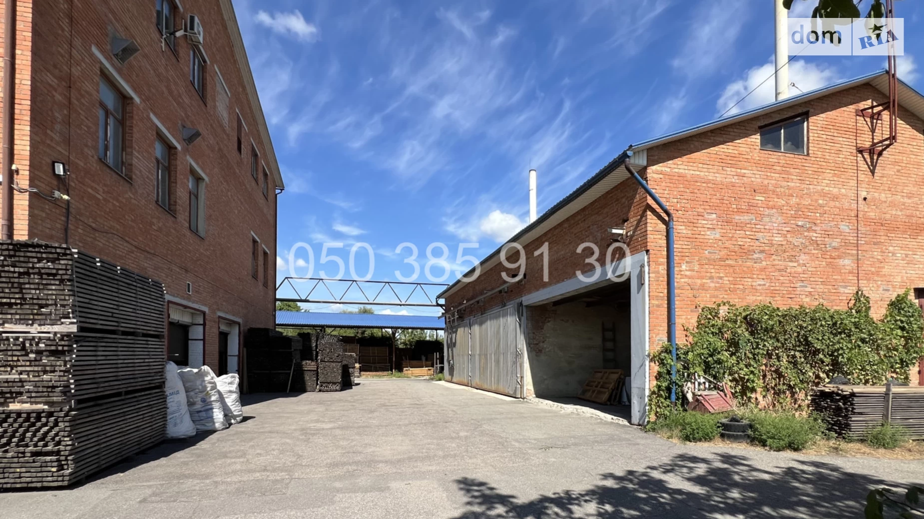 Продается объект сферы услуг 2652 кв. м в 3-этажном здании, цена: 800000 $ - фото 5