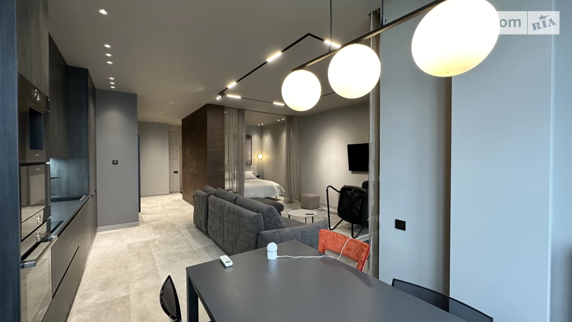 Продается 1-комнатная квартира 62 кв. м в Одессе - фото 2