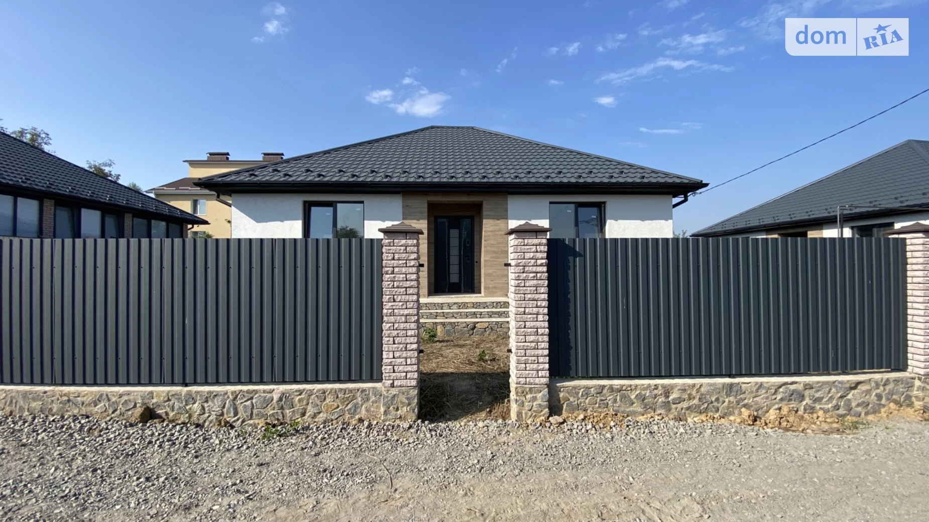 Продается одноэтажный дом 107 кв. м с бассейном, цена: 107000 $ - фото 2