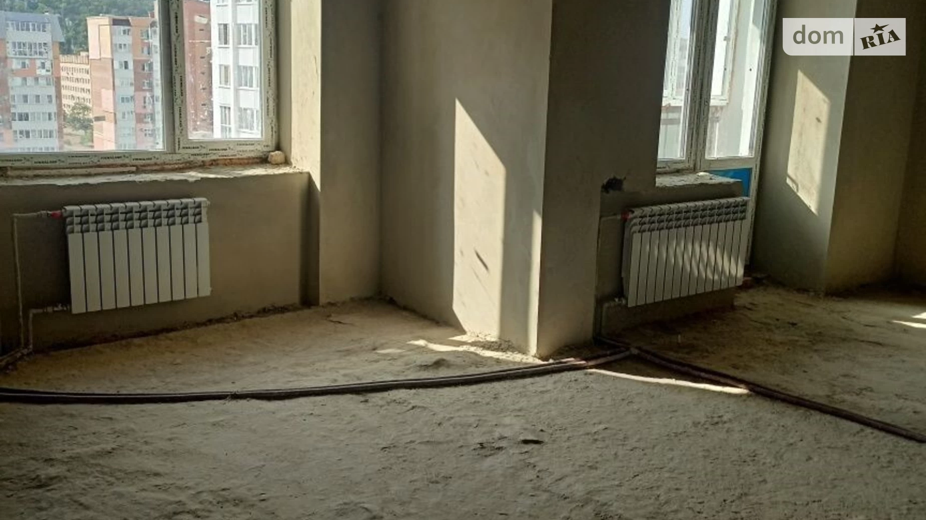 Продается 5-комнатная квартира 216 кв. м в Полтаве, ул. Владимира Ивасюка(Головко), 21 - фото 2