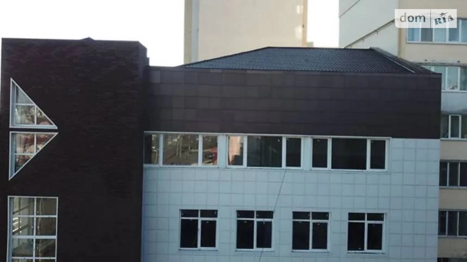 Продається приміщення вільного призначення 285 кв. м в 3-поверховій будівлі, цена: 280000 $ - фото 4