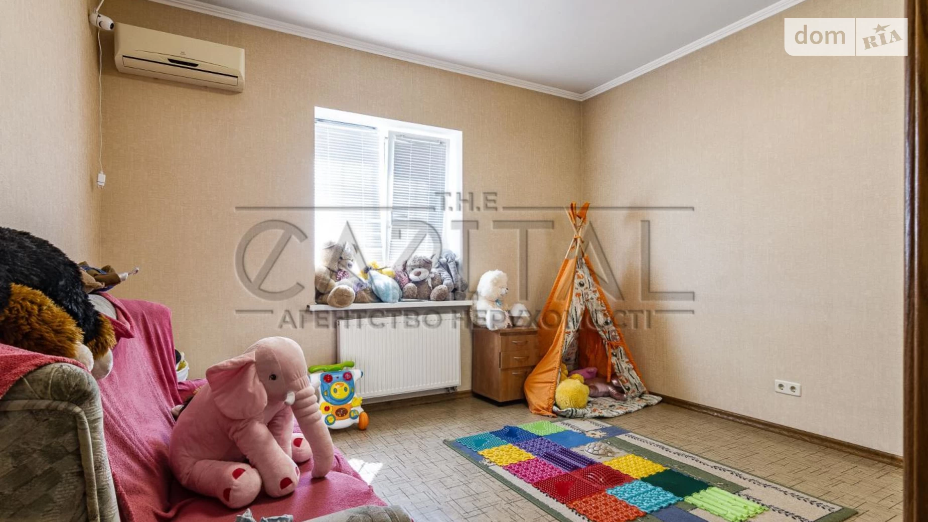 Продается дом на 2 этажа 800 кв. м с камином, цена: 580000 $ - фото 4