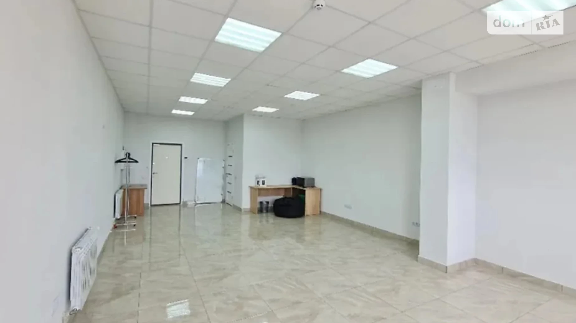 Продается офис 50 кв. м в бизнес-центре, цена: 55000 $ - фото 5