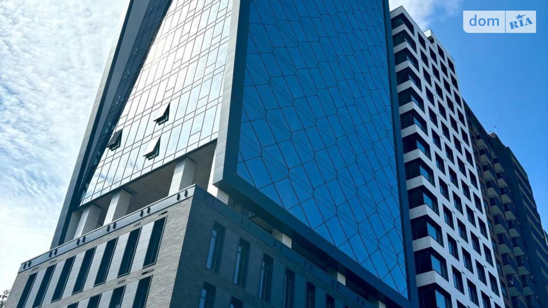 Продается офис 320 кв. м в бизнес-центре, цена: 510000 $ - фото 3