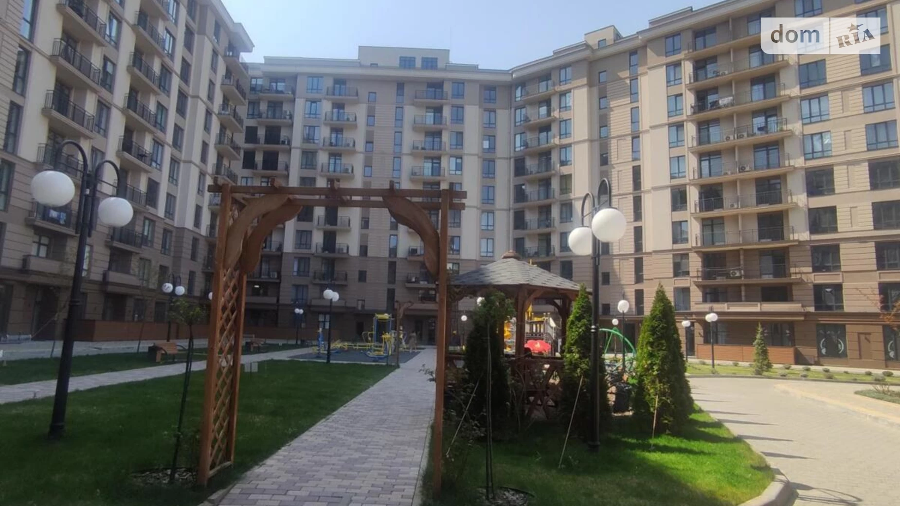 Продается 1-комнатная квартира 41.5 кв. м в, цена: 29500 $ - фото 2