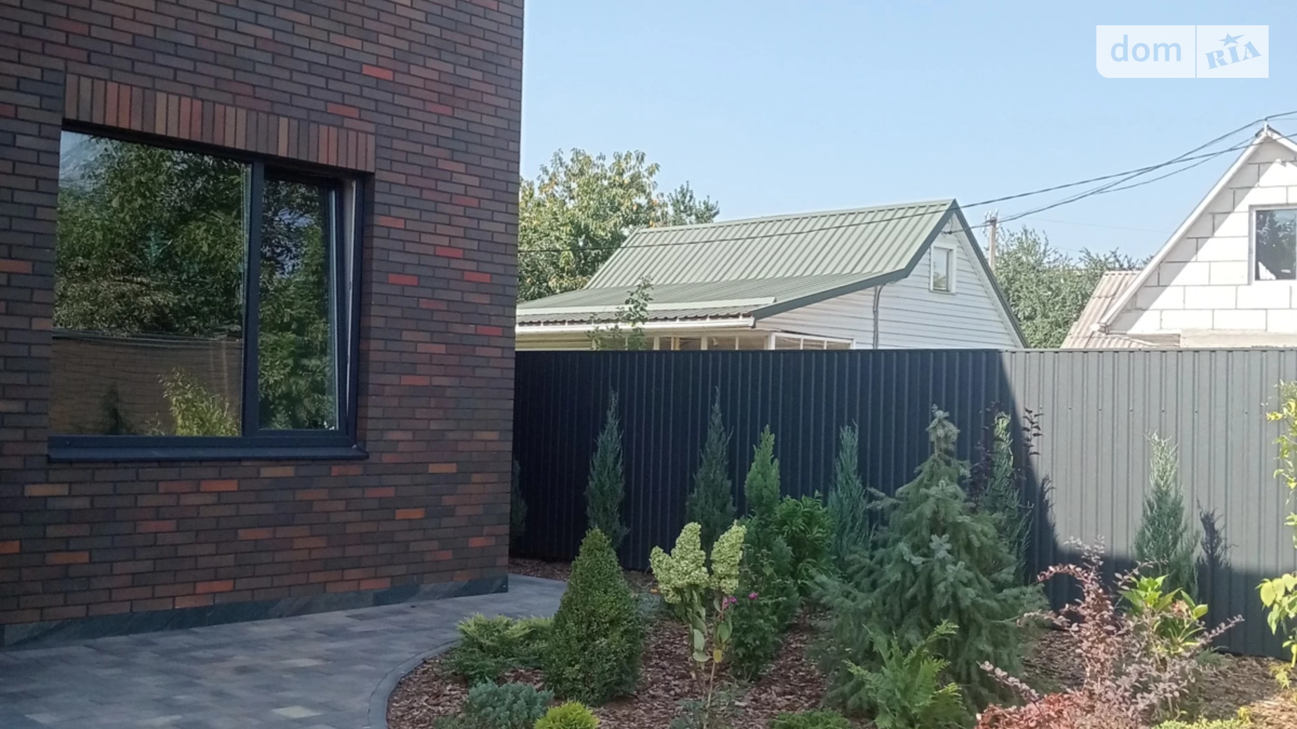 Продается дом на 2 этажа 210 кв. м с камином, цена: 240000 $ - фото 3