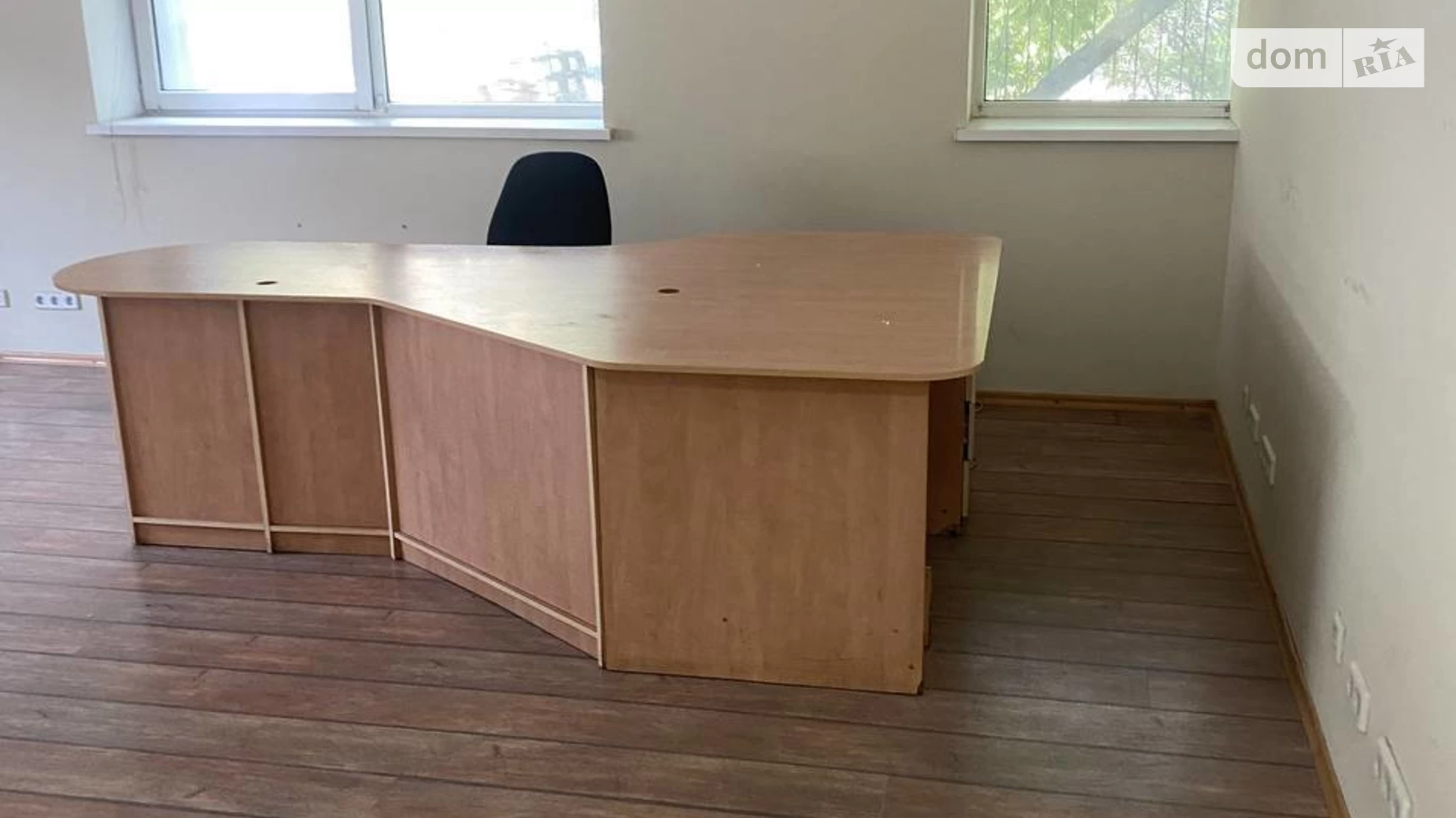 Сдается в аренду офис 139 кв. м в бизнес-центре, цена: 40310 грн - фото 4