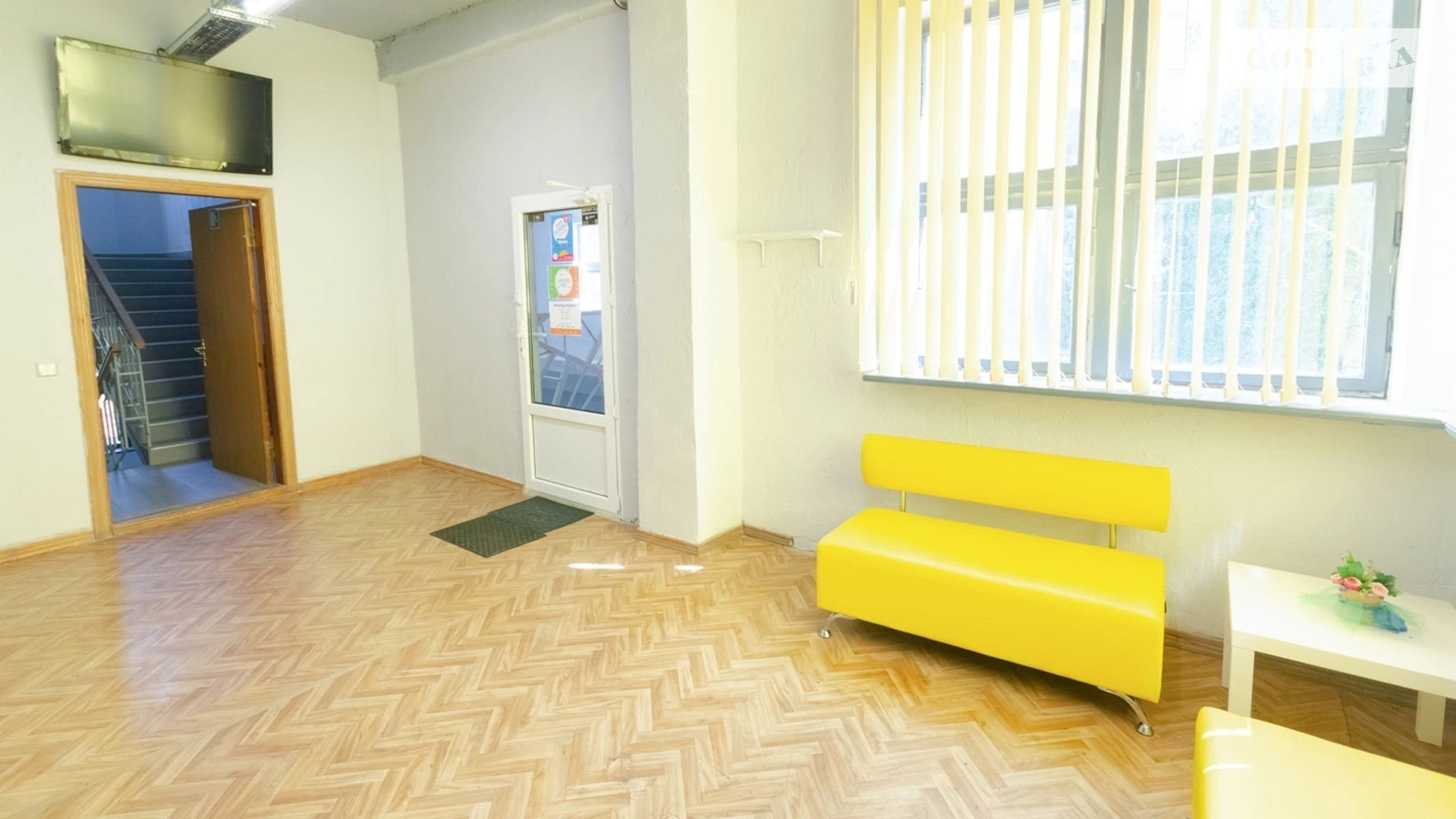 Сдается в аренду объект сферы услуг 21 кв. м в 4-этажном здании, цена: 5670 грн - фото 4