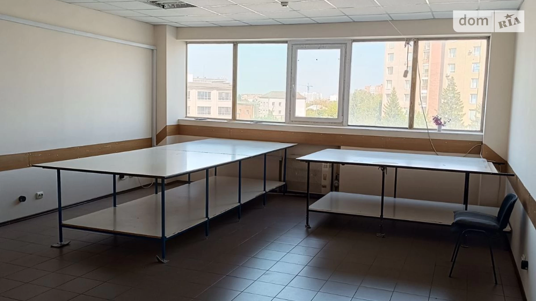 Сдается в аренду объект сферы услуг 106 кв. м в 5-этажном здании, цена: 18000 грн - фото 4