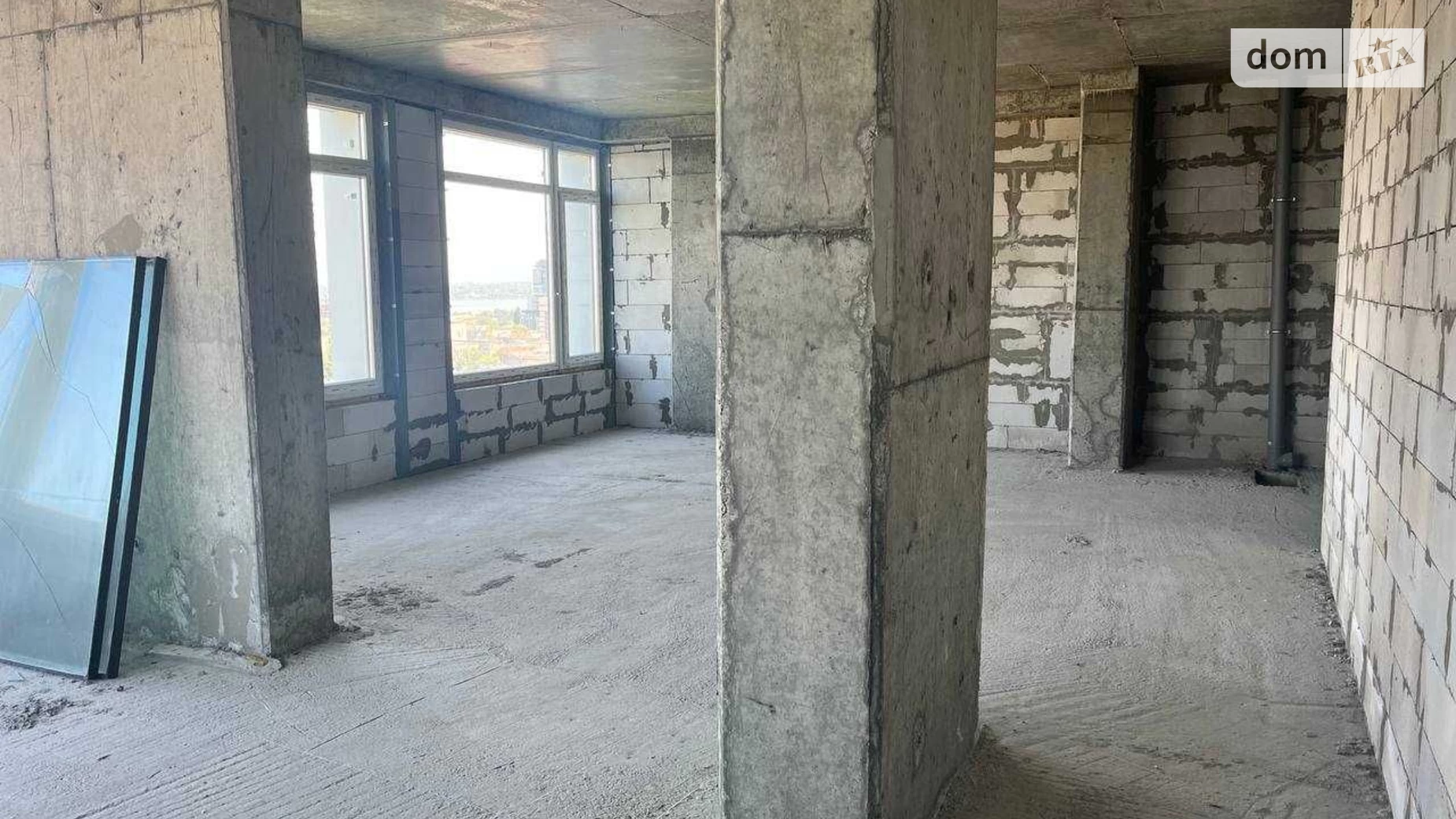 Продается 1-комнатная квартира 75 кв. м в Днепре, ул. Староказацкая(Комсомольская), 50Б секція 1 - фото 2