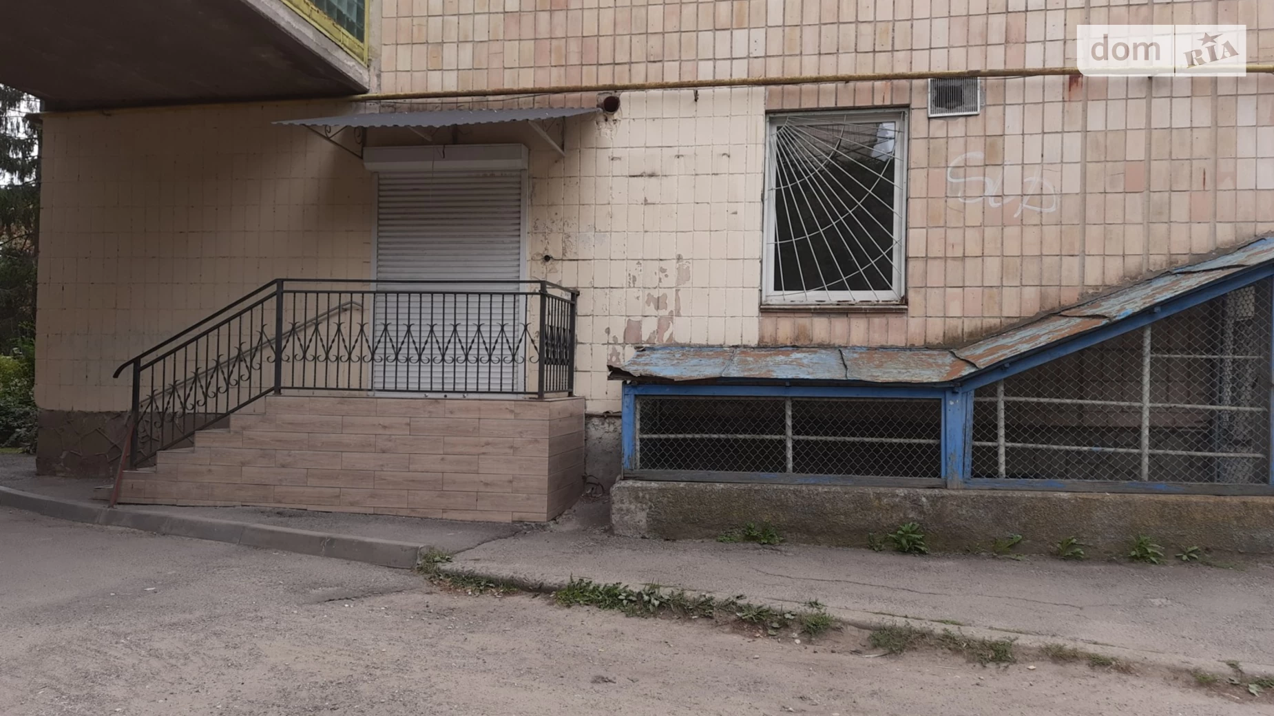 Продается помещения свободного назначения 240 кв. м в 9-этажном здании, цена: 18000 $ - фото 2