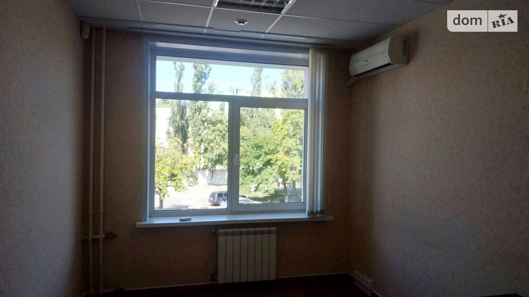 Здається в оренду офіс 15.5 кв. м в бізнес-центрі, цена: 5875 грн - фото 2