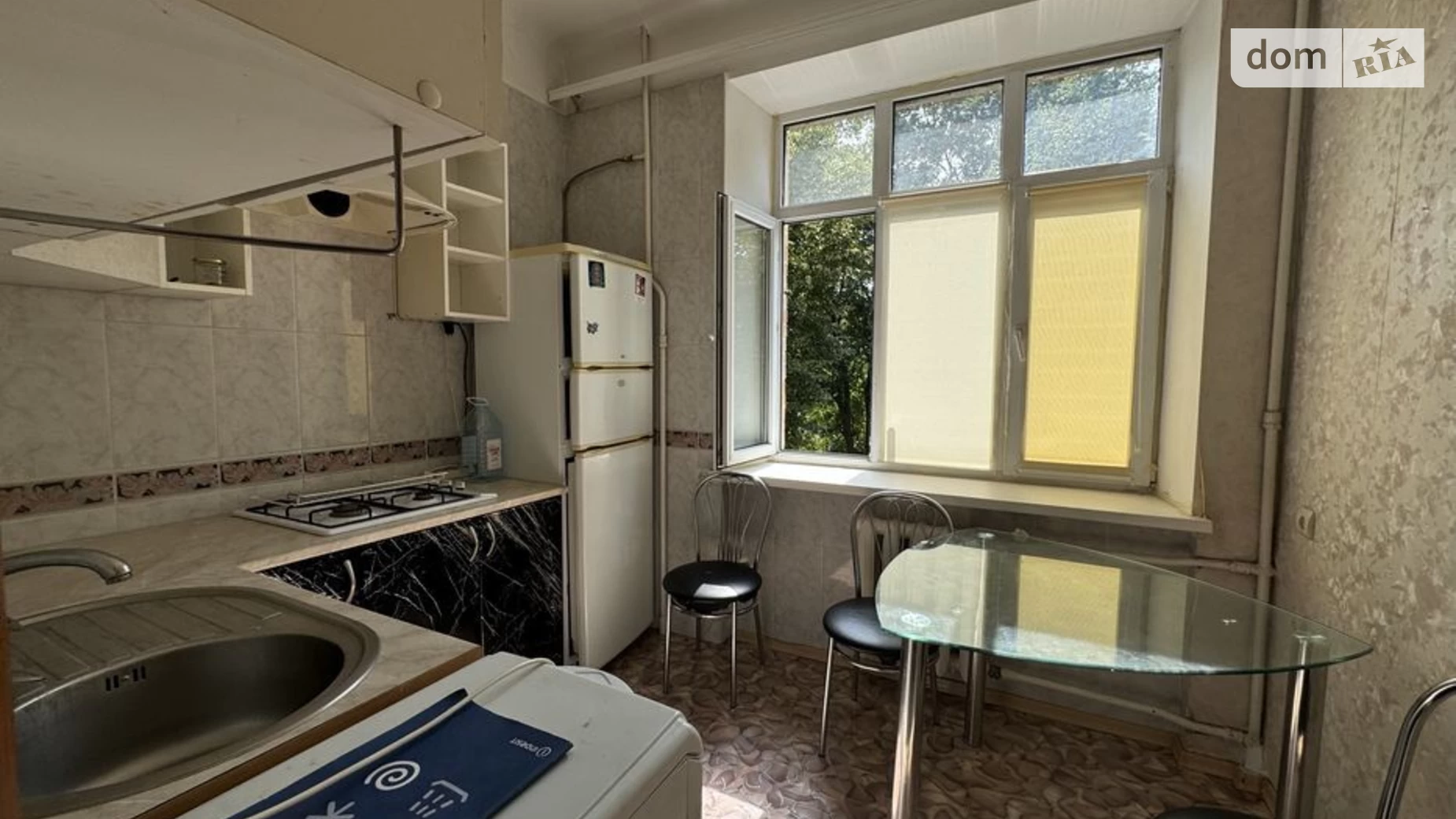 Продається 1-кімнатна квартира 38 кв. м у Києві, вул. Лаврська, 6 - фото 2