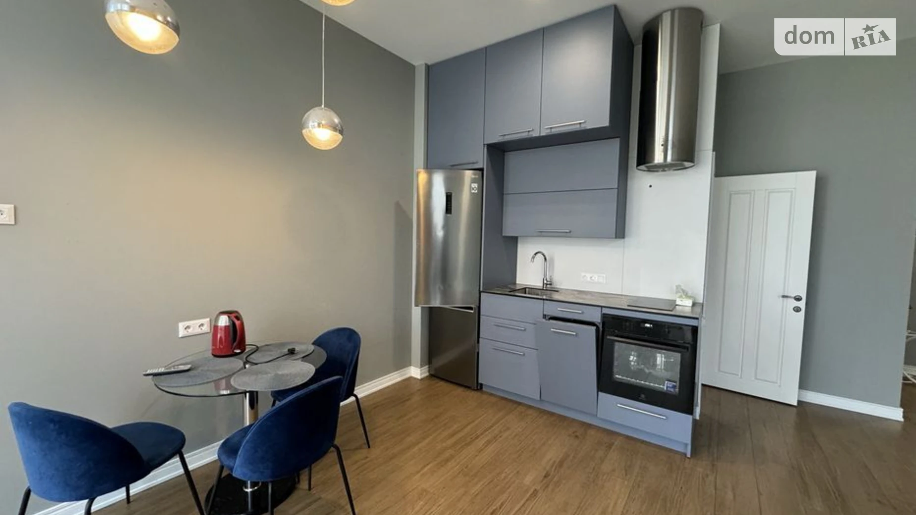 Сдается в аренду офис 49 кв. м в бизнес-центре, цена: 650 $ - фото 4