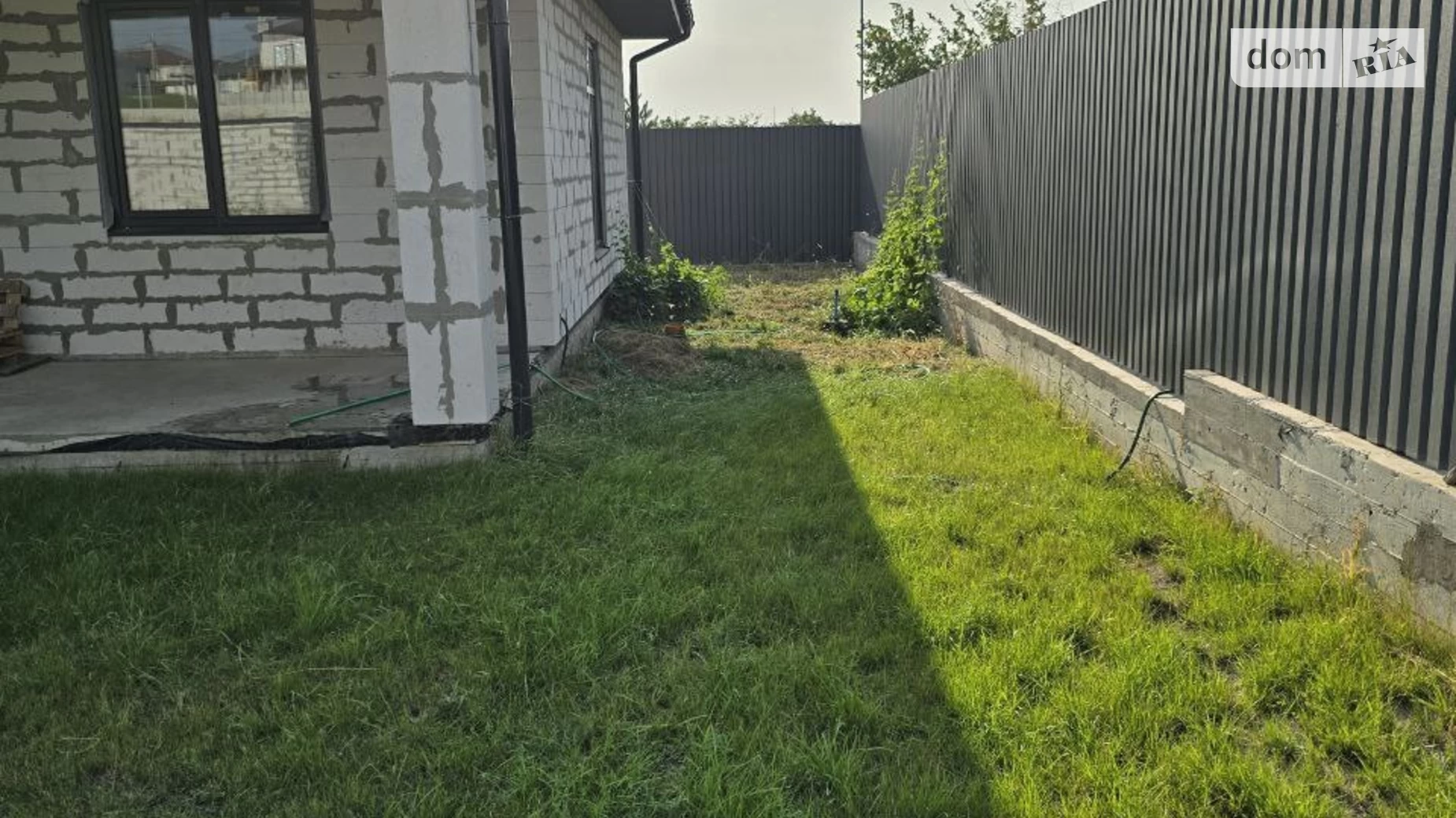 Продається одноповерховий будинок 142 кв. м з каміном, цена: 89000 $ - фото 3