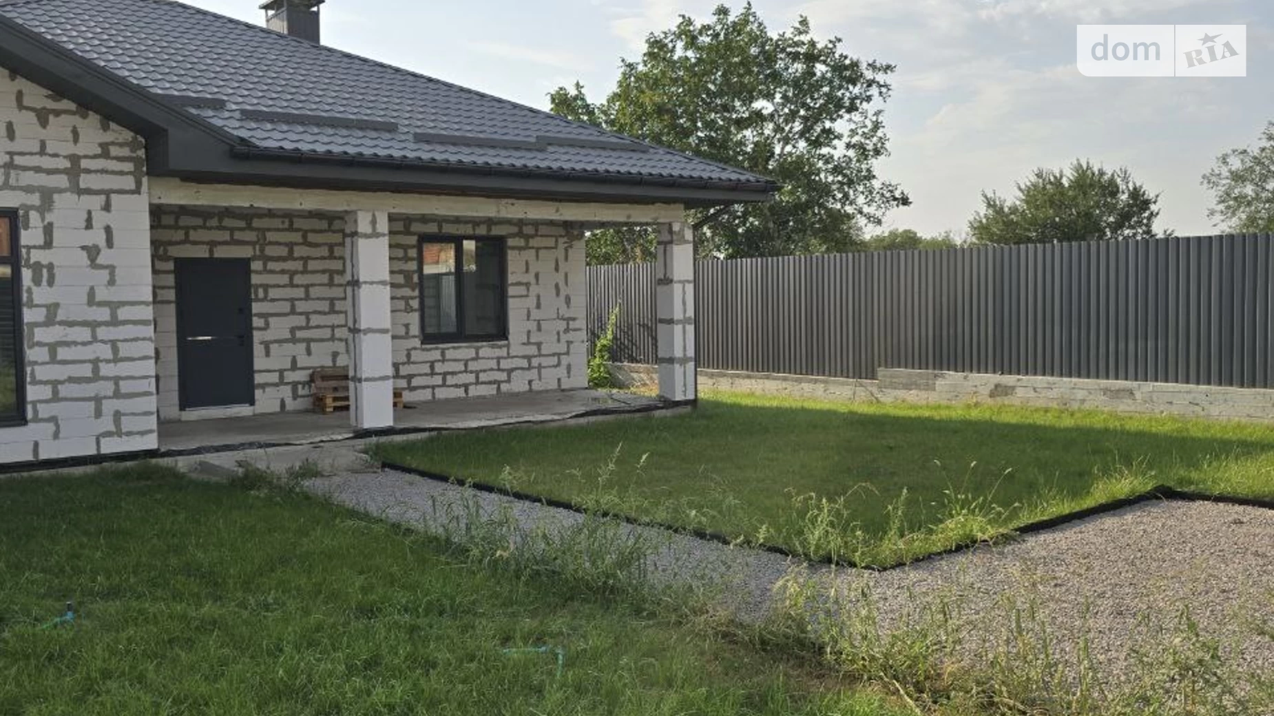 Продается одноэтажный дом 142 кв. м с садом, цена: 89000 $ - фото 2