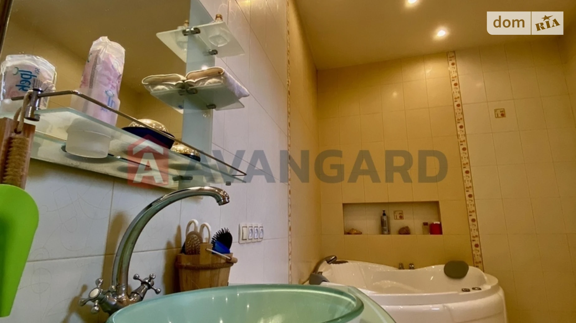 Продается дом на 2 этажа 265 кв. м с мебелью, цена: 225000 $ - фото 4