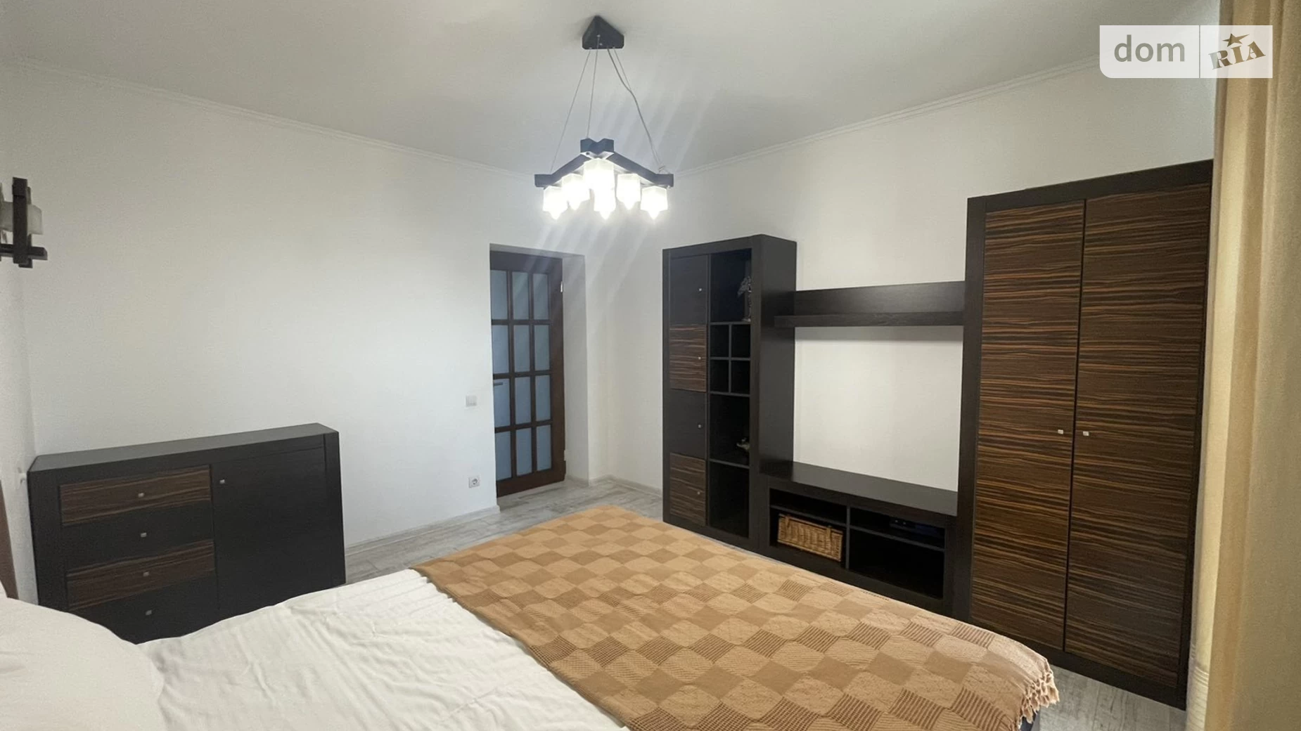 Продається 2-кімнатна квартира 64.6 кв. м у Гостомелі, вул. Остромирська - фото 2