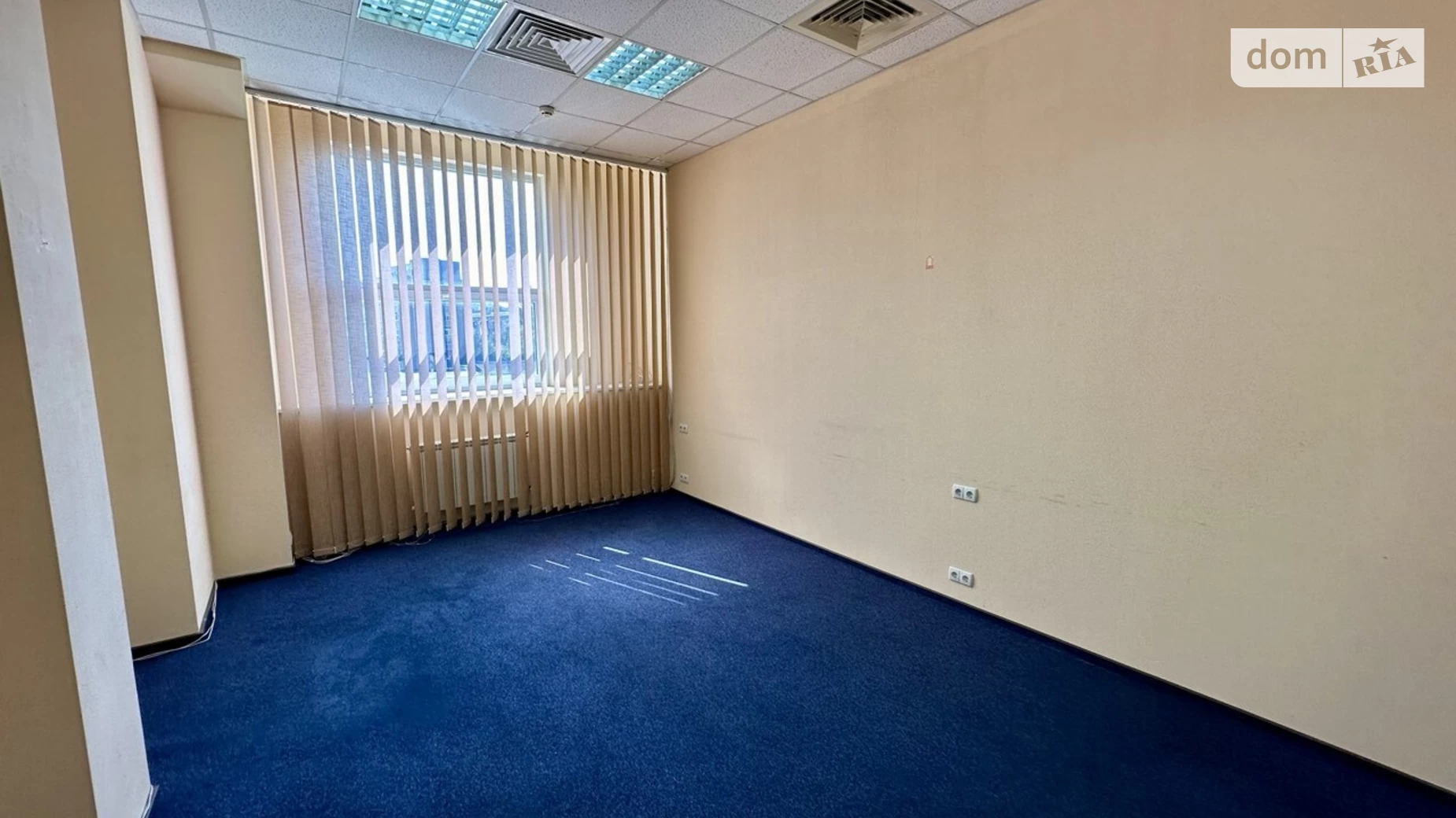 Сдается в аренду офис 30.5 кв. м в бизнес-центре, цена: 10675 грн - фото 2