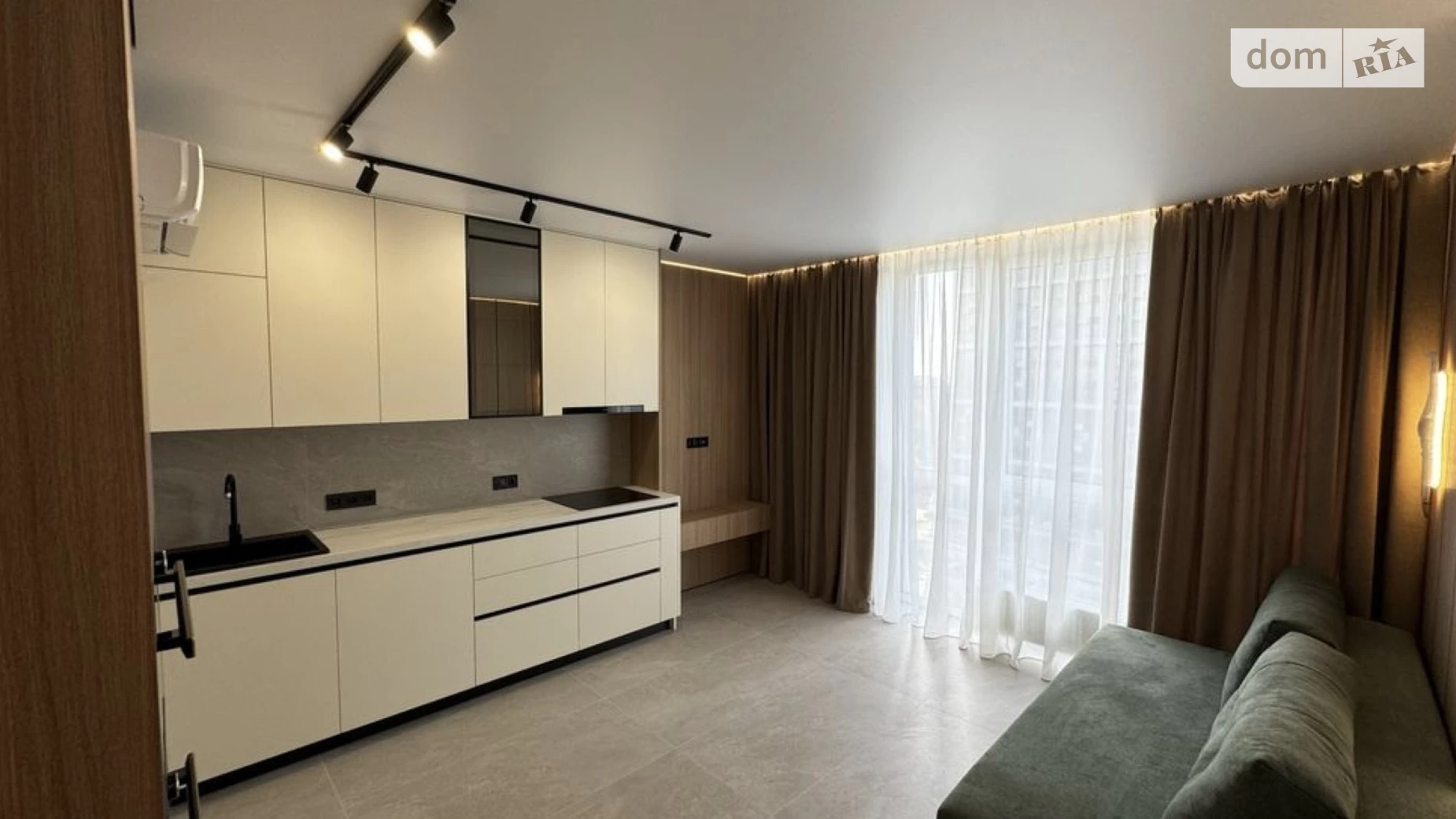 Продается 2-комнатная квартира 74 кв. м в Киеве, ул. Виктора Некрасова(Северо-Сырецкая), 12А - фото 3