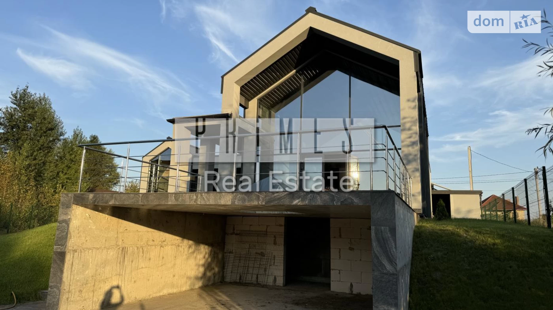 Продается одноэтажный дом 212 кв. м с камином, цена: 450000 $ - фото 2