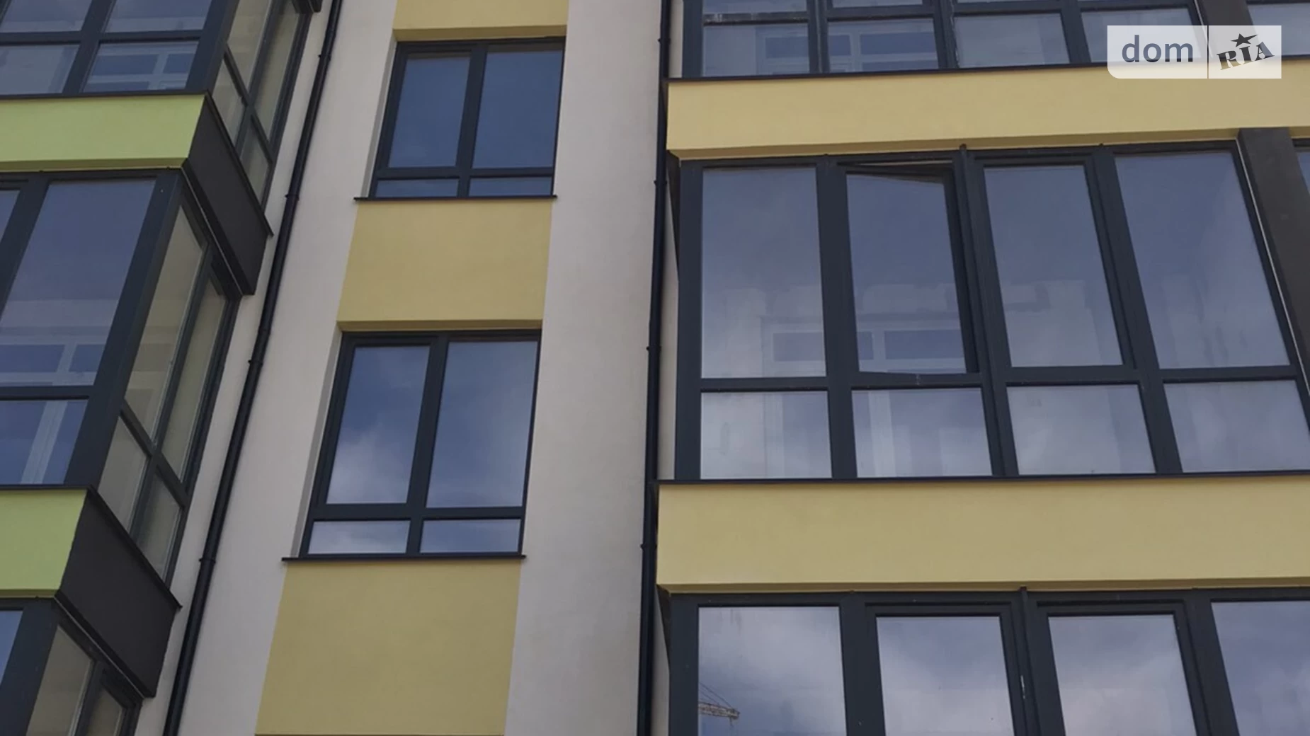 Продается 1-комнатная квартира 39 кв. м в Одессе, ул. Слободская, 56 - фото 2