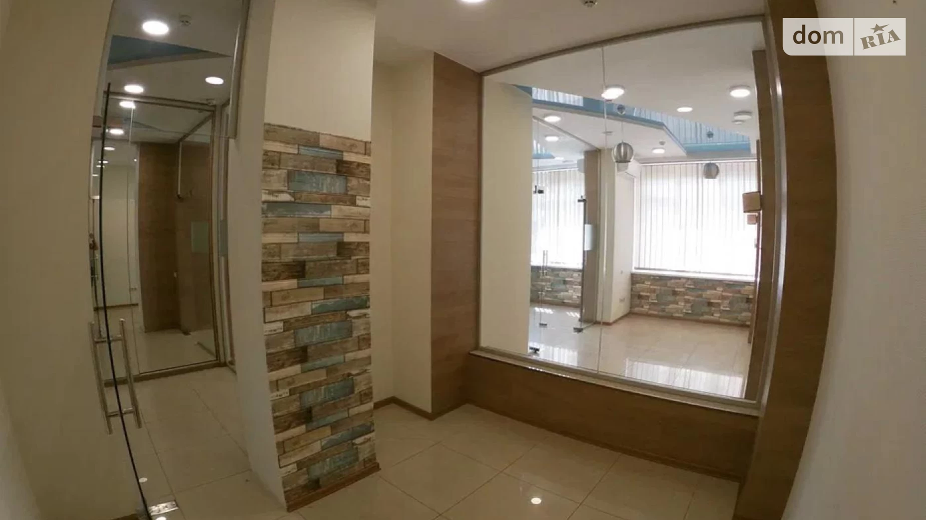 Сдается в аренду офис 122 кв. м в бизнес-центре, цена: 1500 $ - фото 4